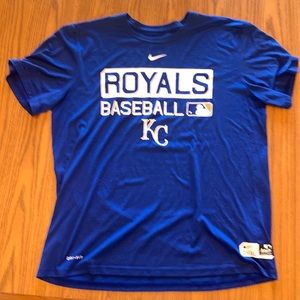 Lot of 2 shirts.  One is a Nike Kansas City Royals & one an Alex Gordon shirt.